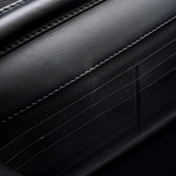 CHANEL CC Logo Chain Wallet Calfskin Black A48654 - Picture 10 of 15